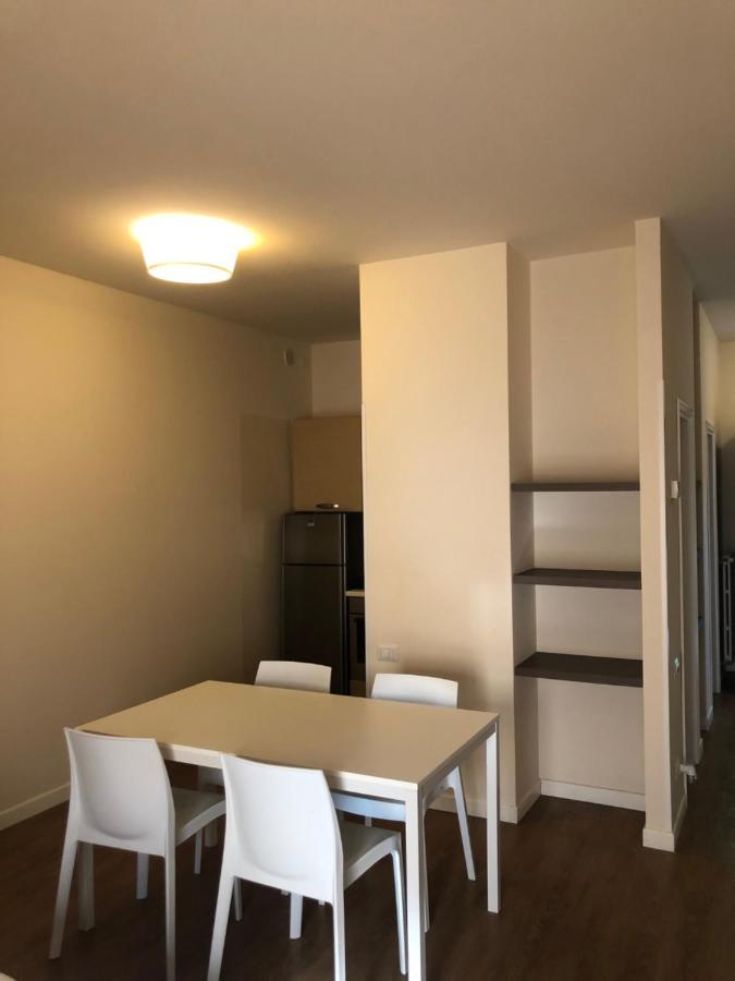Aparthotel Residenze Al Colle Dei Pini Riccione Exterior foto