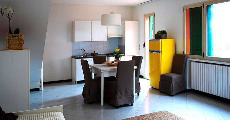 Aparthotel Residenze Al Colle Dei Pini Riccione Exterior foto